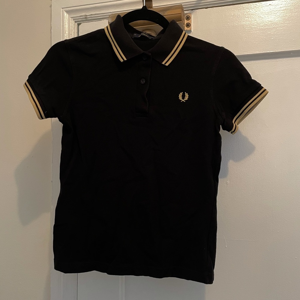 Women’s Fred Perry polo black with gold detailing